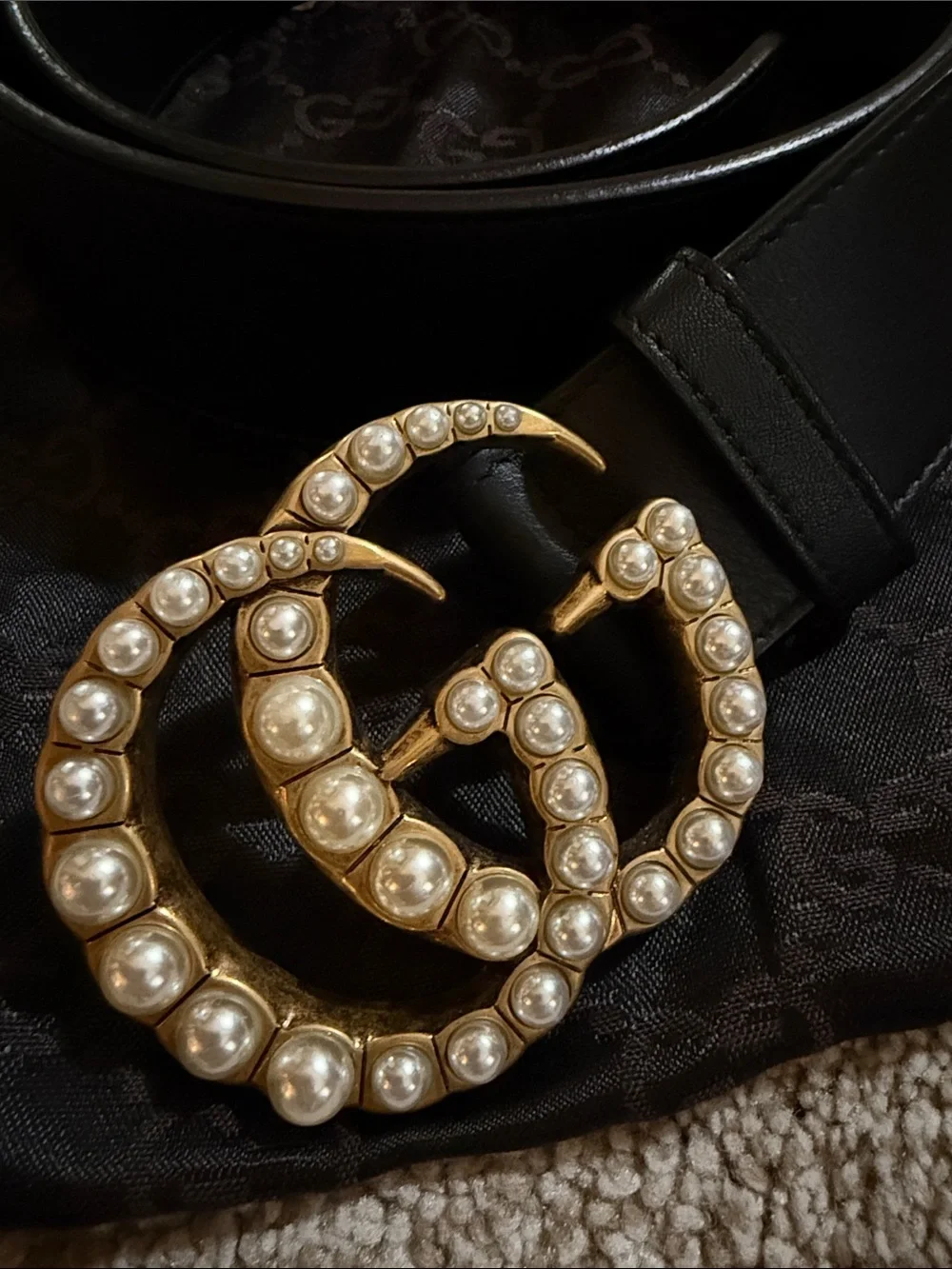 Gucci Black Leather Belt with Pearl-Embellished Double G Gold Buckle & dustbag